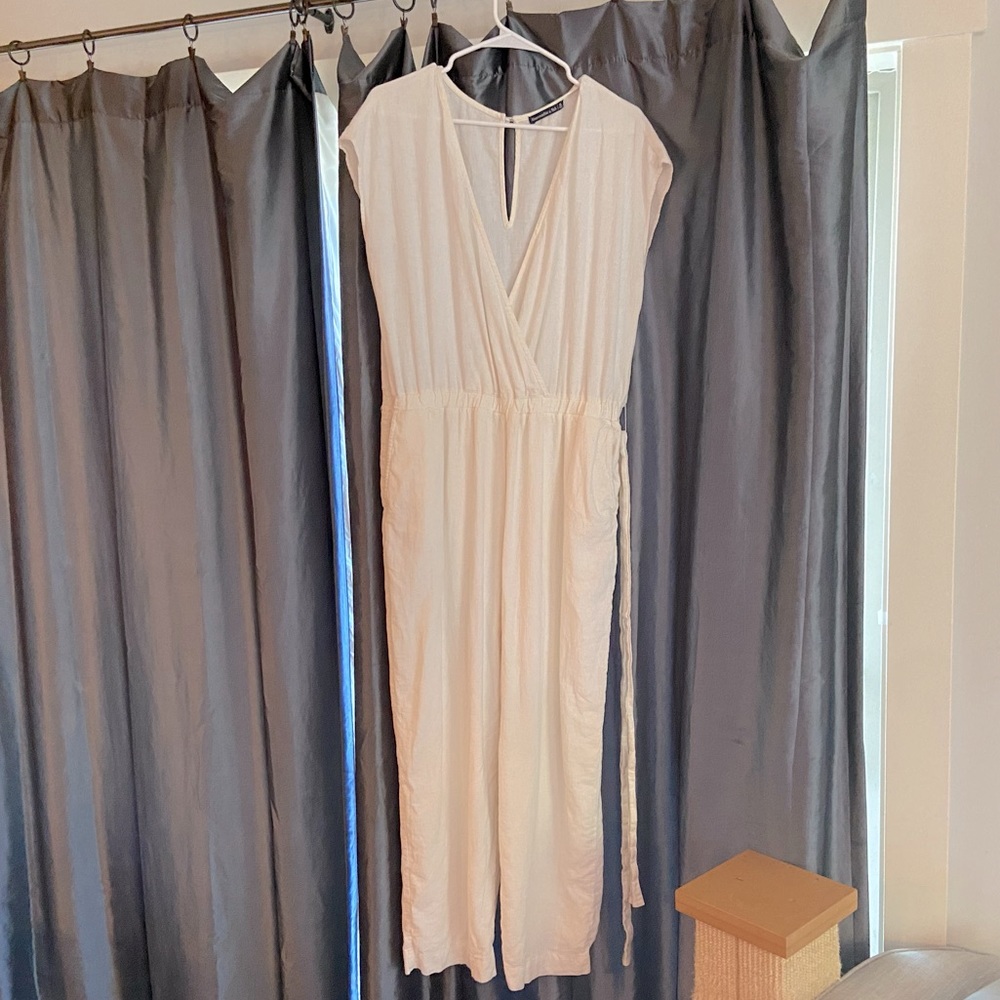 Abercrombie & Fitch Women’s Linen Blend Jumpsuit